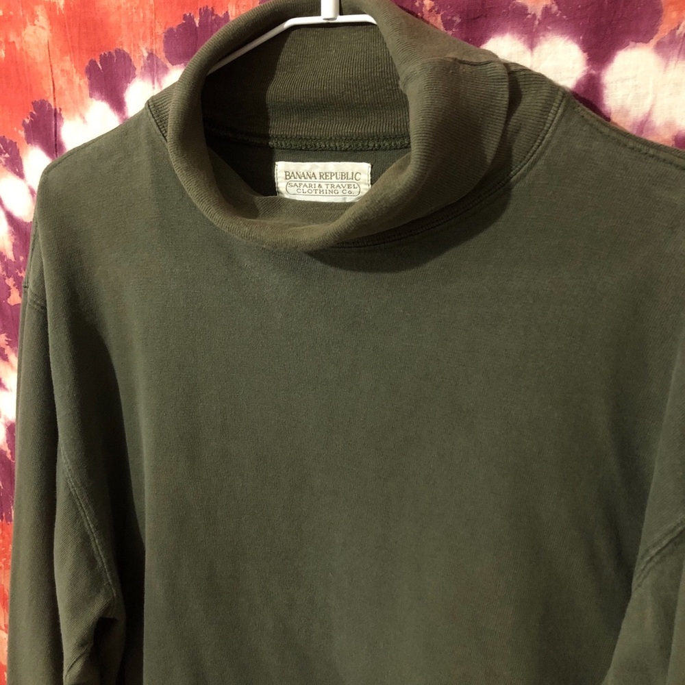 Turtle neck 🐢 - Picture 2 of 2